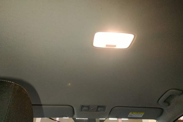 Used Hyundai Celesta 2018 1.6L Automatic GL Enjoyment Edition China VI compliant
