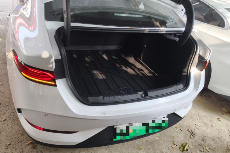 Used BYD Qin PLUS 2025 DM-i Smart Drive 55KM Leading Model