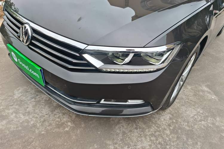 Used Volkswagen Magotan 2018 330TSI DSG Luxury Model
