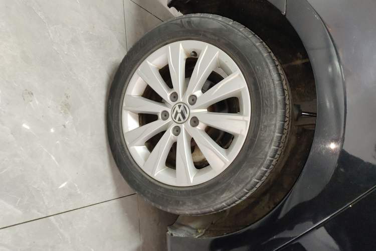 Used Volkswagen Sagitar 2014 Revised Version 1.6L Automatic Comfort Edition
