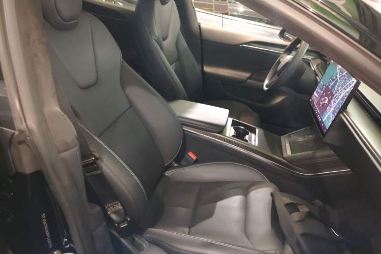 Used Tesla Model S 2023 Three-Motor All-Wheel-Drive Plaid Version
