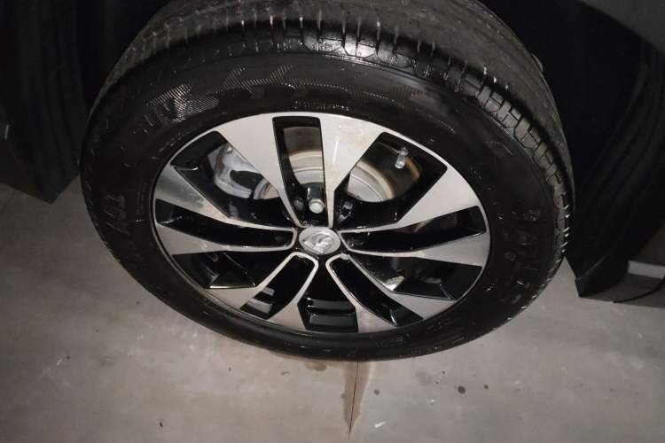 Used Baojun 530 2021 Global Car Anniversary Edition 1.5T CVT Prestige Connected Model 7 Seats
