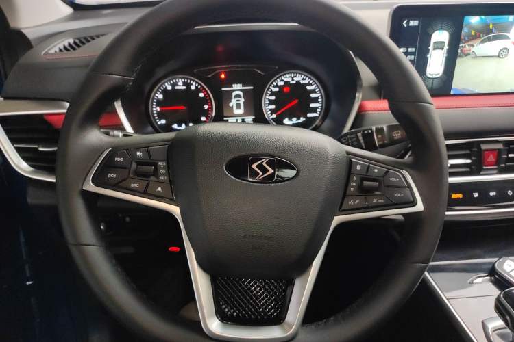 Used SOL X8 2021 300T DCT Prestige Smart Connect Edition 6 Seats
