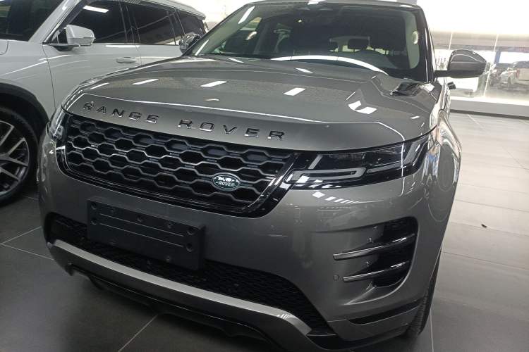 Used Land Rover Range Rover Evoque 2021 Range Rover Velar 249 PS R-Dynamic S Performance Edition