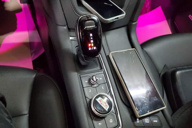 Used Cadillac XT6 2022 2.0T 7-Seater Two-Wheel Drive Luxury Version