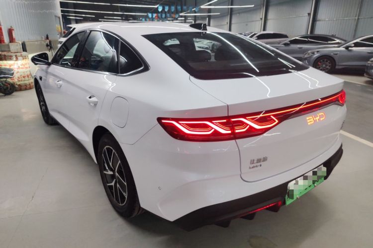 Used BYD Qin L 2025 DM-i Smart Drive 120KM Superior Model
