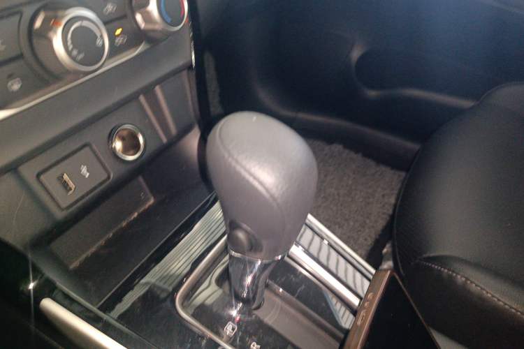 Used Nissan Sylphy 2022 Revised Version Classic 1.6XL CVT Luxury Edition
