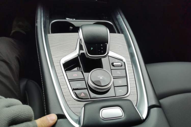 Used Chery Tiggo 8 PRO 2022 290T Two-Wheel Drive Sky Dome Edition 5 Seats
