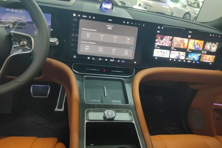 Used Hima AITO M9 2025 All-Electric Ultra Version 100 kWh 5-Seater Model
