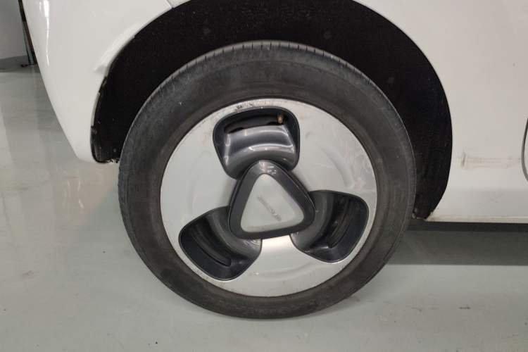 Used Geely Galaxy Panda 2023 Panda Mini 200km Dynamic Bear
