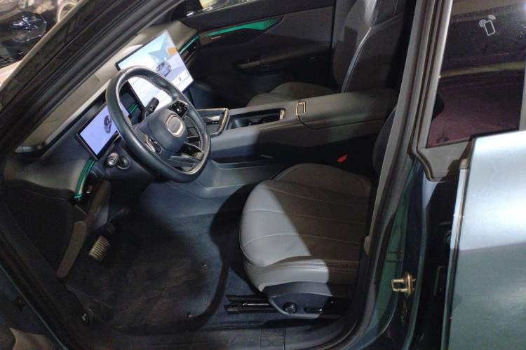 Used Lynk & Co 07 2024 EM-P 126 Long-Range Ultra