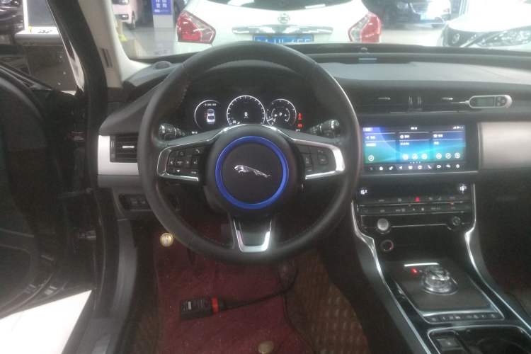 Used Jaguar XFL 2020 XFL 2.0T P250 Two-Wheel-Drive Luxury Edition
