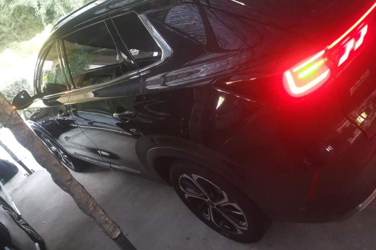 Used Dongfeng Aeolus Huge 2022 Mach Power 1.5T DareDrive Edition · Smart