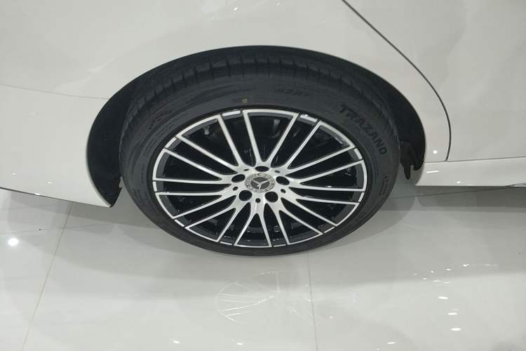 Used Mercedes-Benz C-Class 2024 Restyled C 260 L Sport Edition
