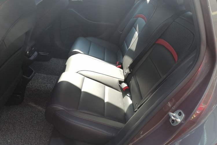 Used MG 5 2021 180 DVVT CVT Youth Luxury Edition
