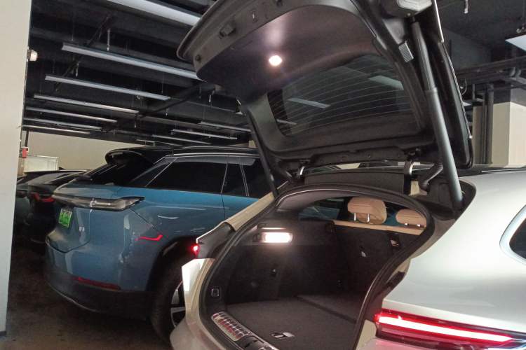 Used Nio ET5T 2023 75 kWh Touring