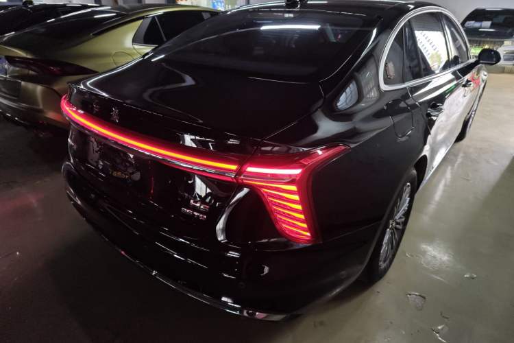 Used Hongqi H5 2024 1.5T DCT Smart Connect Flagship Edition
