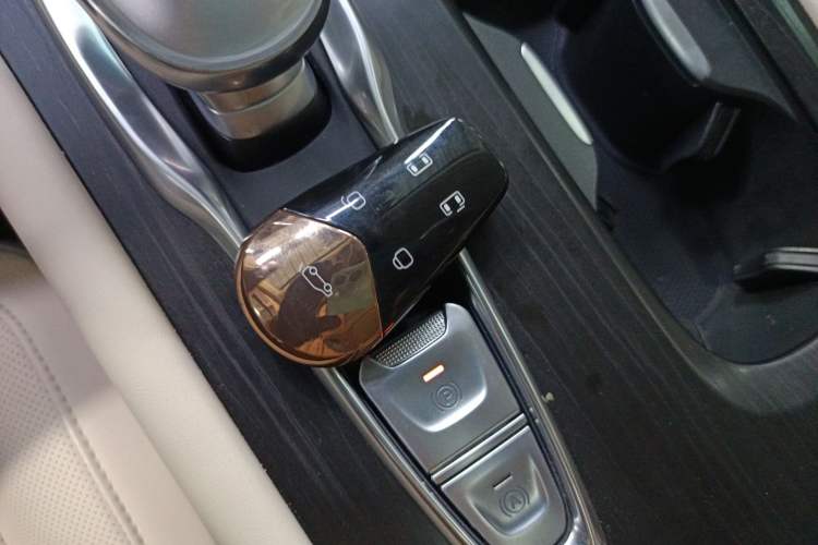 Used VOYAH Dream 2022 Low-Carbon Edition Dream+ Smart Enjoyment Package
