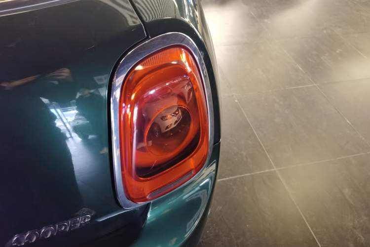 Used  MINI 2015 1.5T COOPER Excitement Five-Door Edition