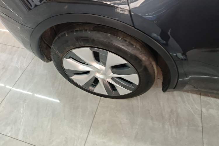 Used Tesla Model Y 2024 Rear-Wheel-Drive Version