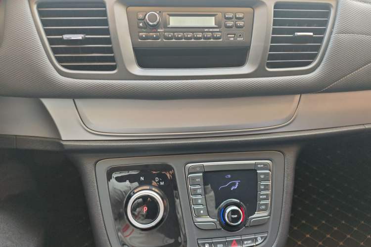 Used SAIC MAXUS G20 2023 ES 2.0T Gasoline Automatic Value Edition