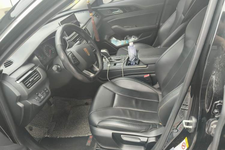 Used Hongqi H5 2019 30TD Dynamic Edition
