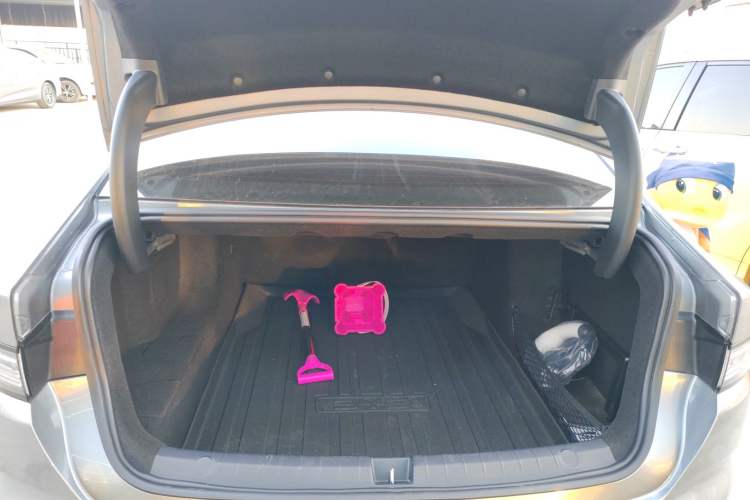 Used BYD Destroyer 05 2024 HONOR Edition DM-i 55KM Luxury Model
