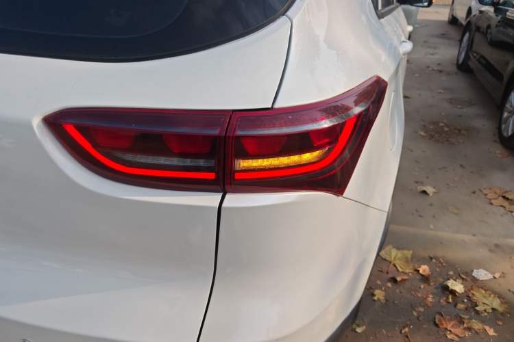 Used JETOUR X70M 2020 Revised 1.5T Manual Partner Version 5-Seater