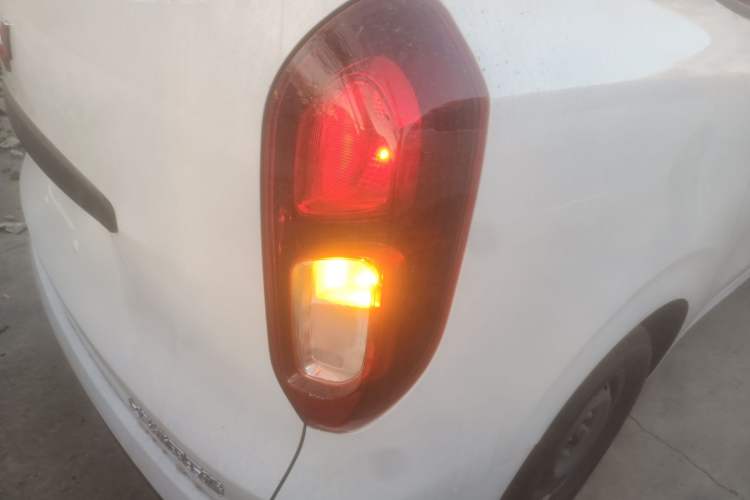 Used Wuling Hongguang New Energy 2024 All-Electric Model 300KM Standard Version
