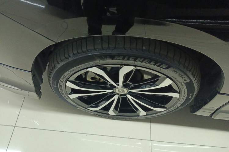 Used Toyota Vellfire 2020 Dual-Engine 2.5L HV Prestige Edition
