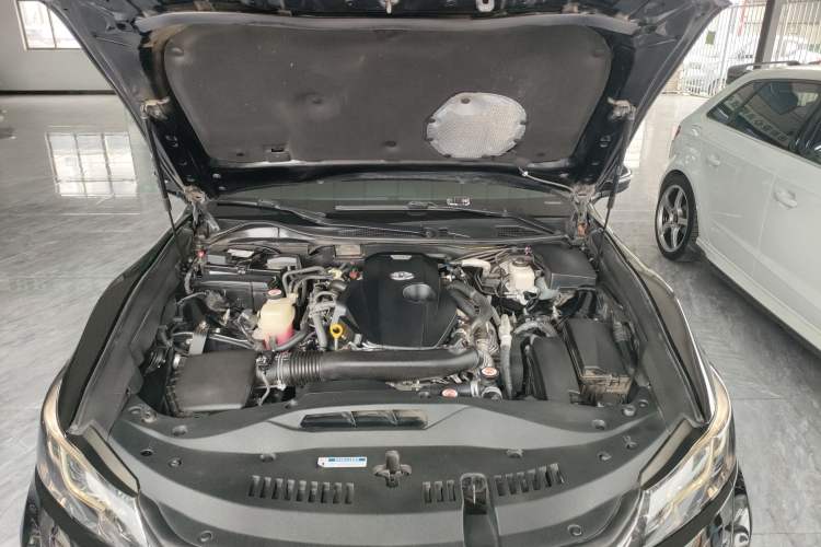 Used Toyota Crown 2017 2.0T Sport Edition
