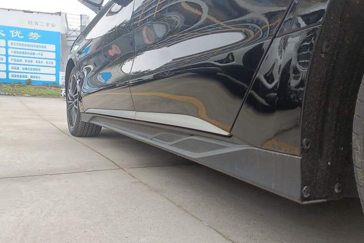 Used BYD Han 2025 EV with 701 km of Laser Radar-Enabled Intelligent Driving
