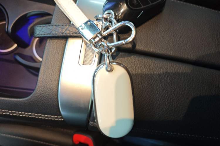 Used Mercedes-Benz GLC 2023 GLC 260 L 4MATIC Dynamic Edition 5-seater
