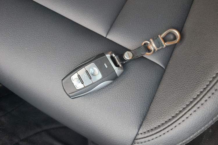 Used Haval H6 Coupe 2016 Blue Label 1.5T Automatic Two-Wheel Drive Elite Model
