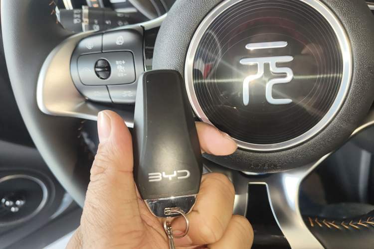 Used BYD Yuan PLUS 2024 Honor Edition 510KM Beyond Model
