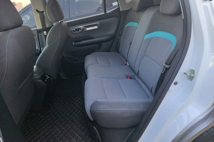 Used AION Y 2023 Younger