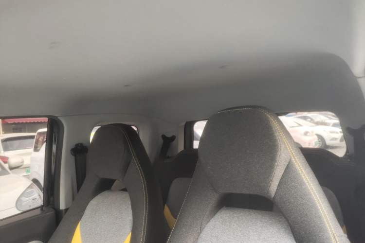 Used Chery QQ Ice Cream 2022 120km Conical Shape Lithium Iron Phosphate