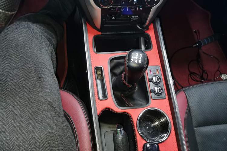 Used Changan Eado 2013 1.6L Manual ZhiKu Model China V Standard
