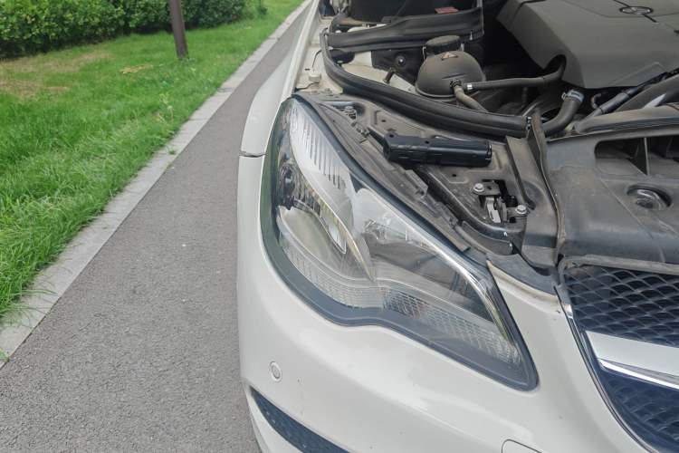 Used Mercedes-Benz E-Class 2014 E 200 Coupe