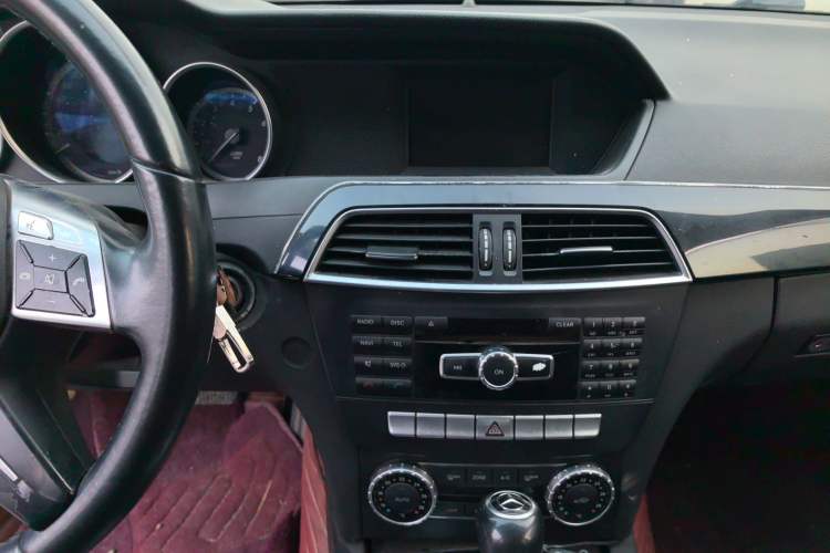 Used Mercedes-Benz C-Class 2013 C 180 Classic Grand Edition