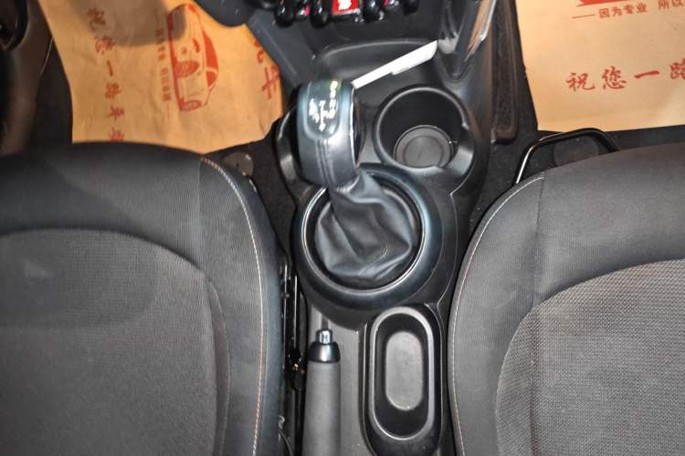 Used  MINI 2014 1.2T ONE
