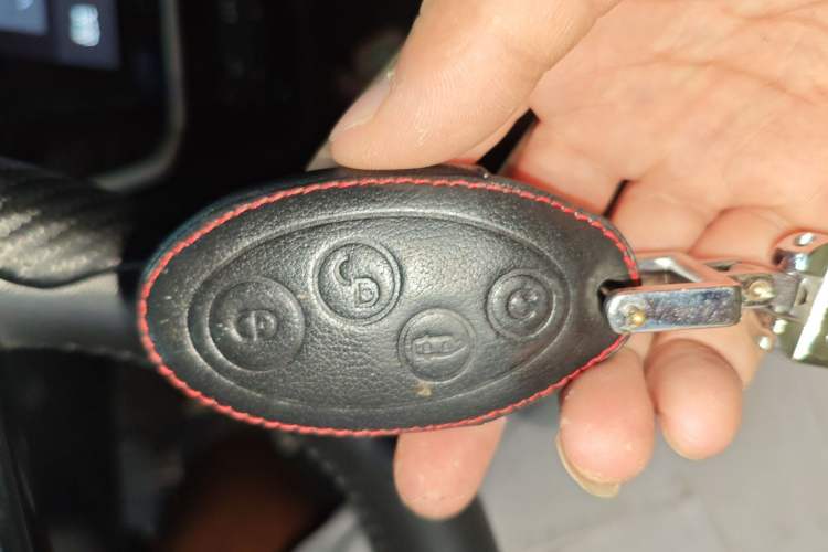 Used BYD Song MAX 2018 1.5T Automatic Smart Connect Luxury 6-Seater
