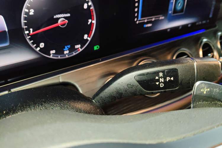 Used Mercedes-Benz E-Class 2019 Restyled E 300 L Sporty and Stylish Edition
