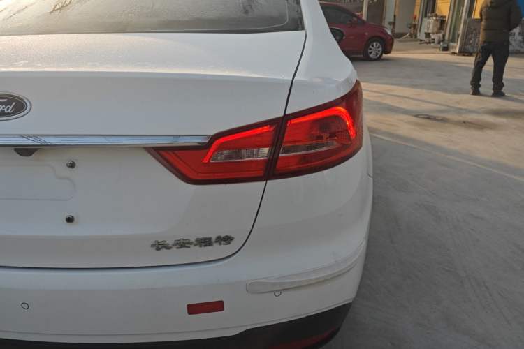 Used Ford Escort 2019 Revised Version 1.5L Automatic Enjoyment Type China VI Standard