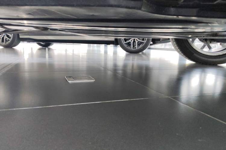 Used BMW X7 2023 xDrive40i Luxury Package with Leading Features
