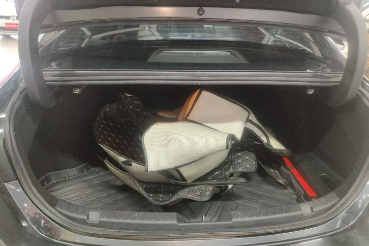 Used Mazda Mazda 3 Axela 2021 2.0L Automatic ZhiXuan Edition
