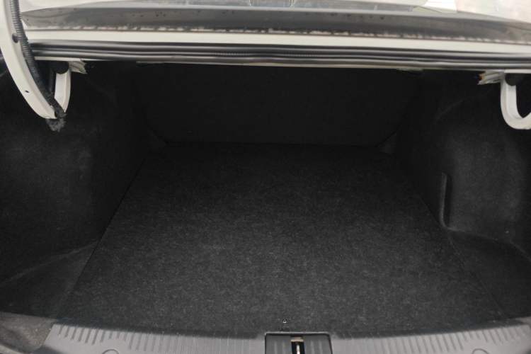 Used Roewe i6 2018 20T Automatic Flagship Edition
