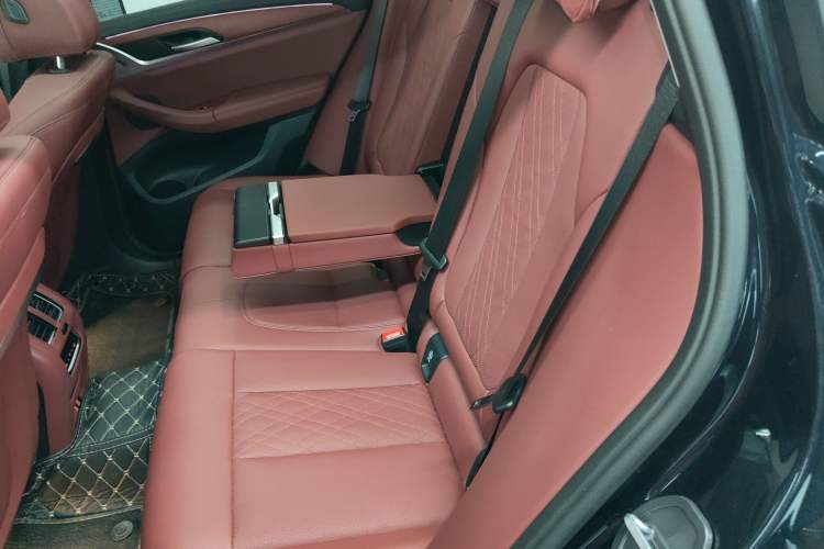 Used BMW iX3 2024 Leading Model