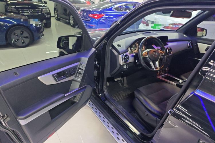 Used Mercedes-Benz GLK-Class 2015 GLK 300 4MATIC Fashion Edition Ultimate Version
