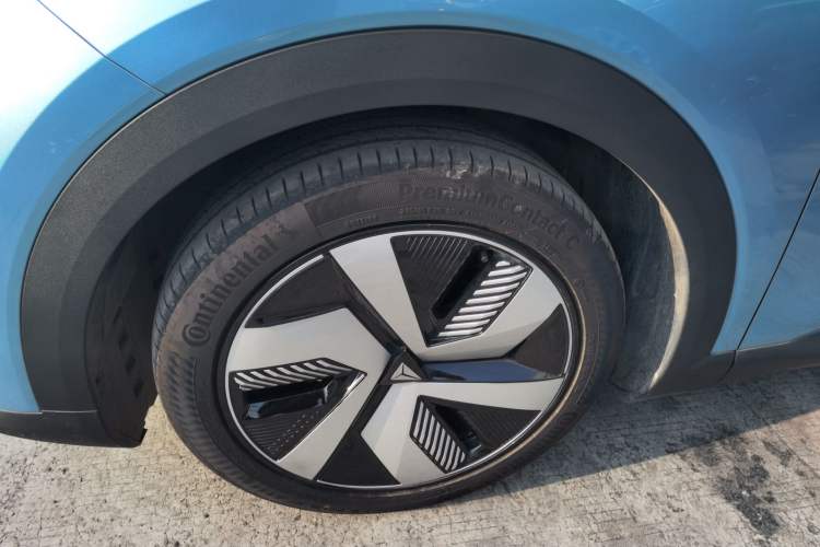 Used  S05 2024 510 Ultra Pure Electric Version
